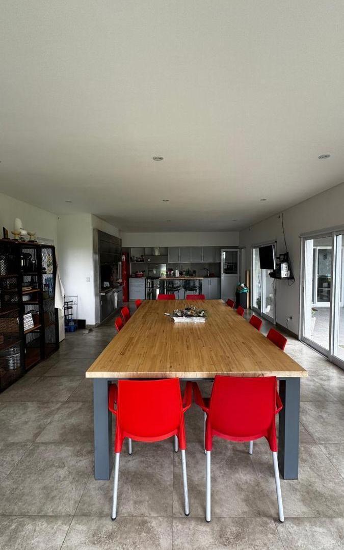 Foto de Casa en alquiler - 5 Dormitorios 3 Baños - San Vicente, imagen 5