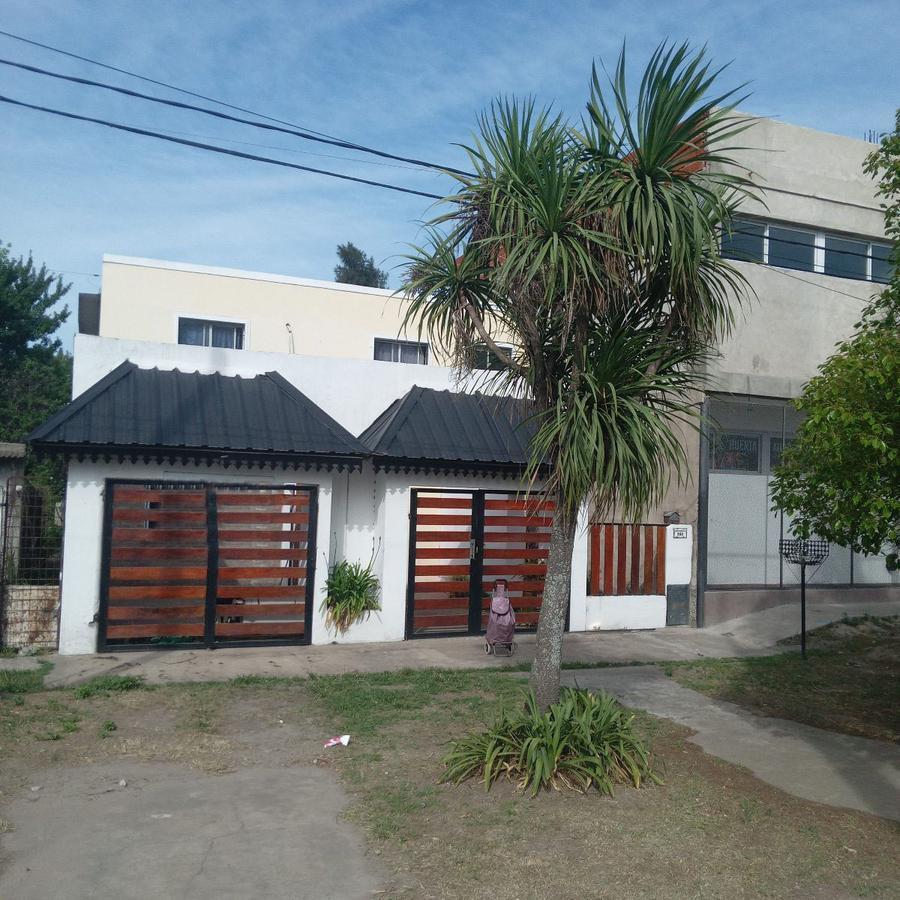 Casa en venta - 3 dormitorios 2 baños - 500mts2 - Alejandro Korn