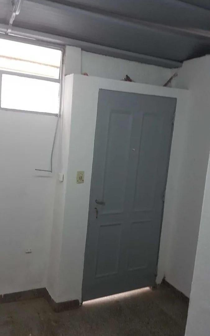 PH en venta - 12 Dormitorios 6 Baños - Nueva Pompeya