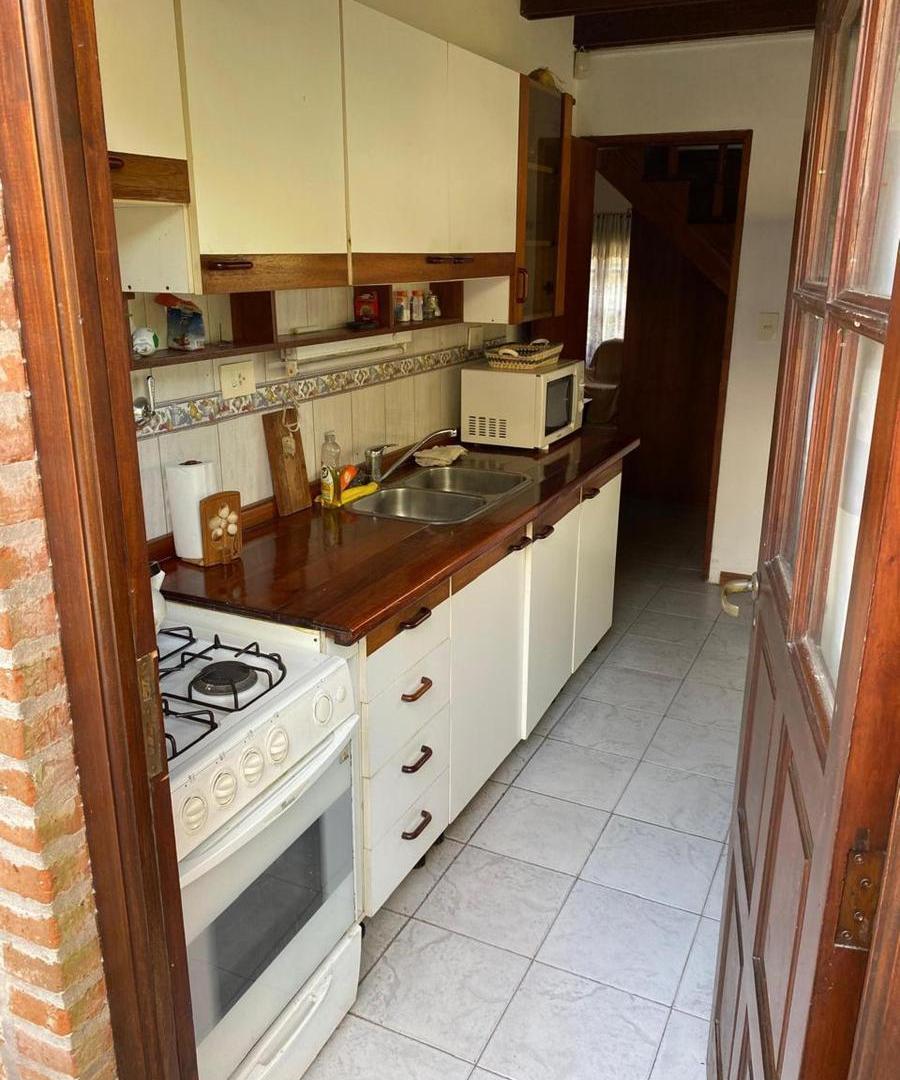 Casa en alquiler temporal - 1 Dormitorio 1 Baño - Villa Gesell