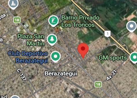 Casa en venta - 2 Dormitorios 1 Baño - Cochera - 250Mts2 - Berazategui
