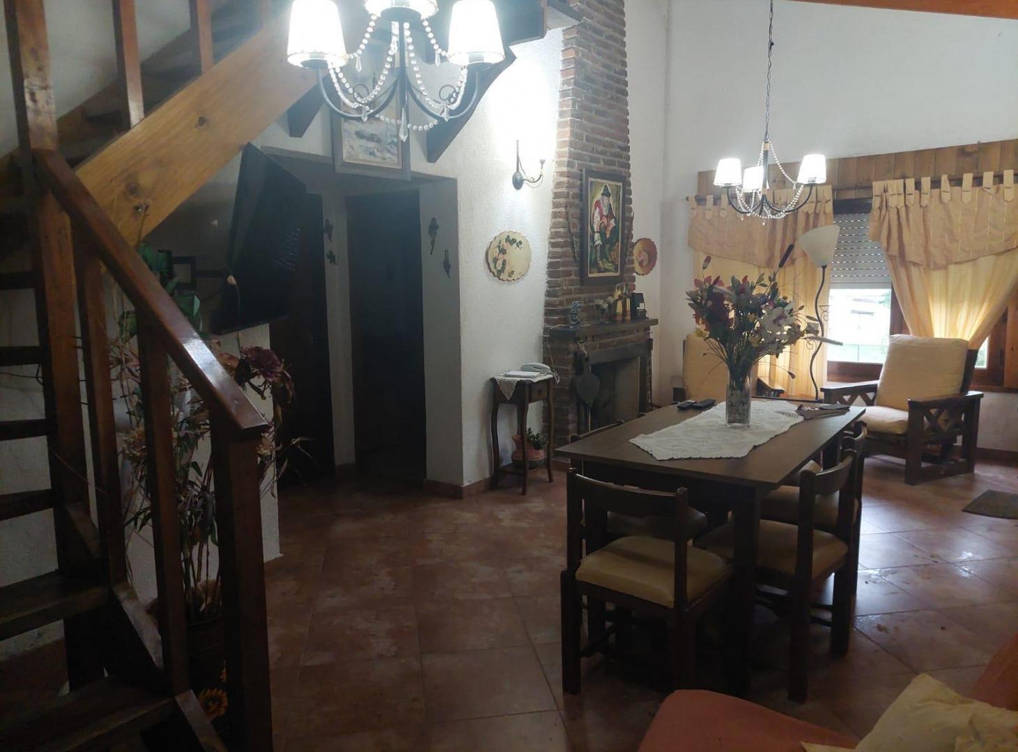 Casa en venta - 4 Dormitorios 2 Baños - Cochera - 572Mts2 - Valeria del Mar