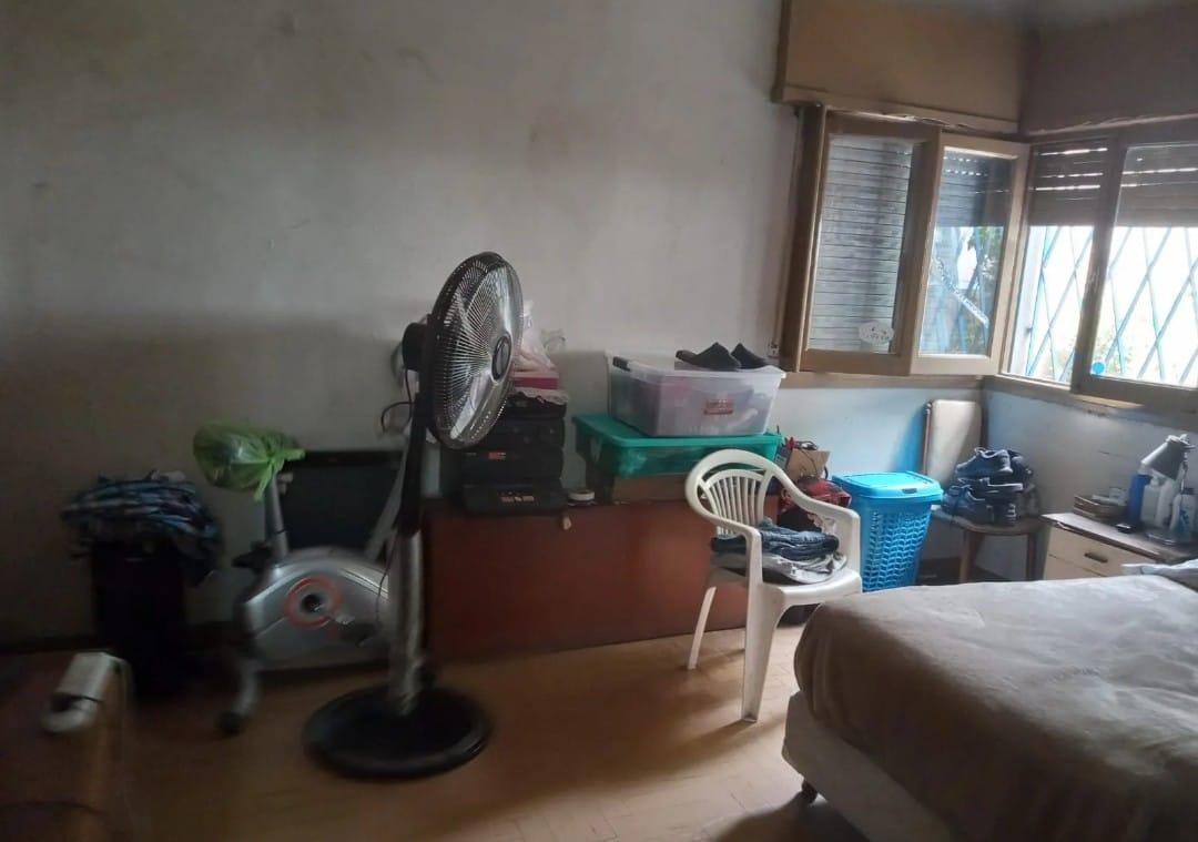 Casa en venta - 2 Dormitorios 1 Baño - Morón