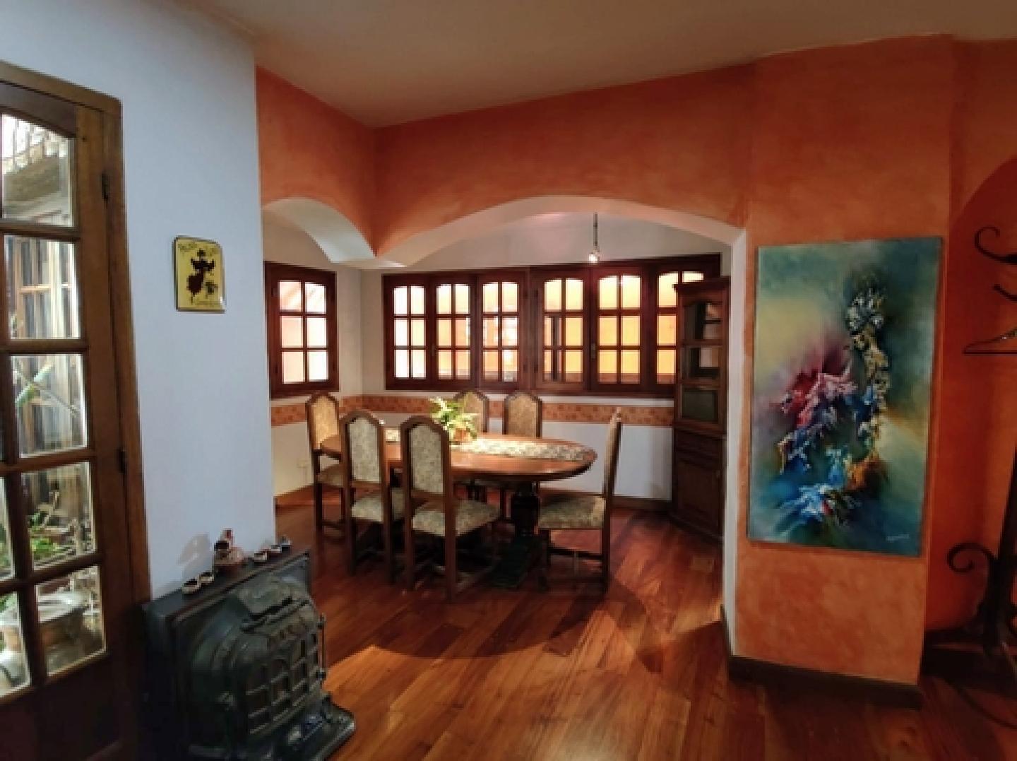 Dúplex en venta - 3 Dormitorios 2 Baños - Almagro