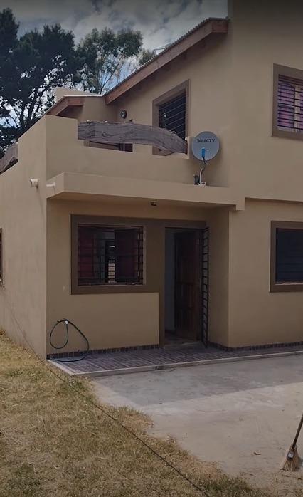Casas en venta - 6 Dormitorios 6 Baños - 400Mts2 - Las Toninas