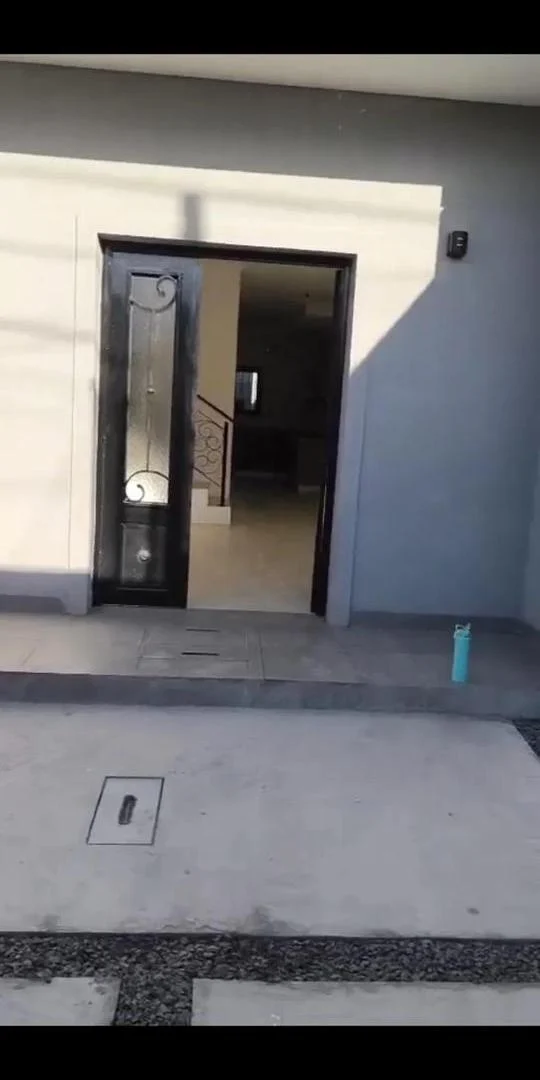 Dúplex en venta - 3 Dormitorios 2 Baños - Tortuguitas