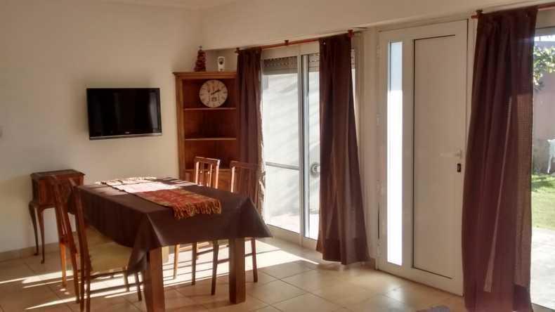 Foto de Departamento en alquiler temporario - 1 Dormitorio 1 Baño - Necochea, imagen 2