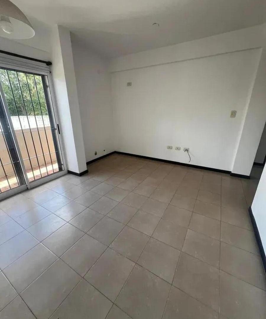 Foto de Departamento en venta - 1 Dormitorio 1 Baño - La Plata, imagen 2