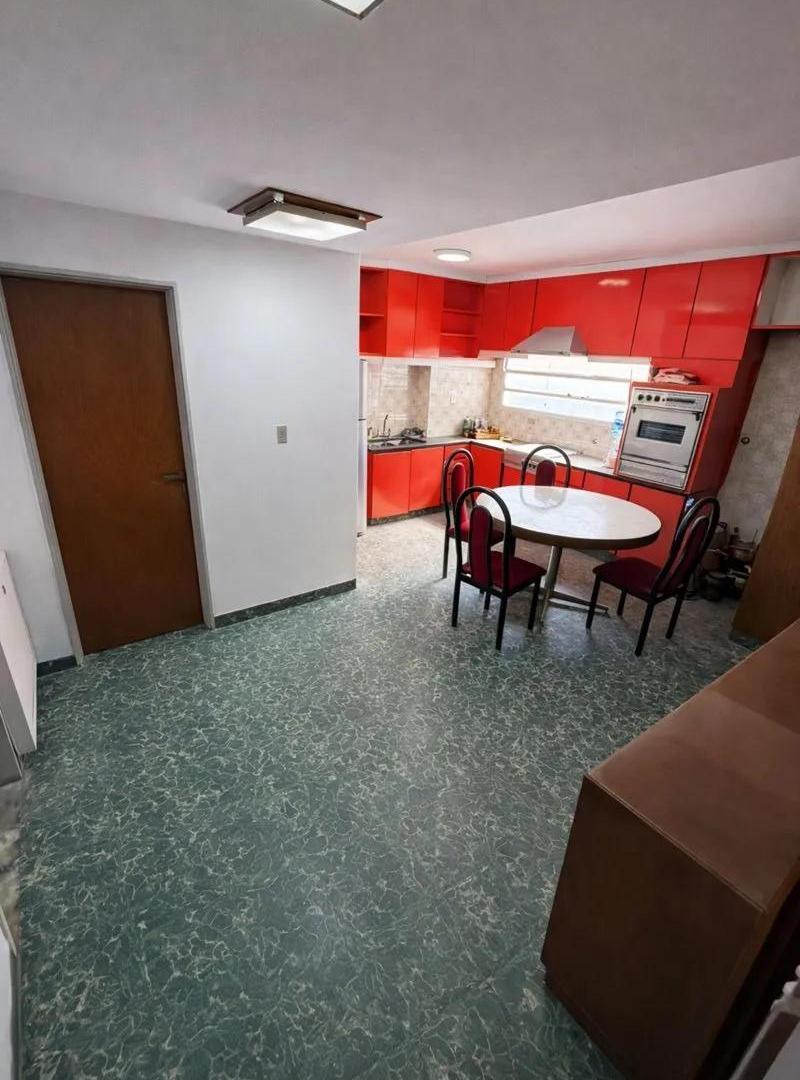 Foto de Dúplex en venta - 4 Dormitorios 3 Baños - Lomas de Zamora, imagen 5