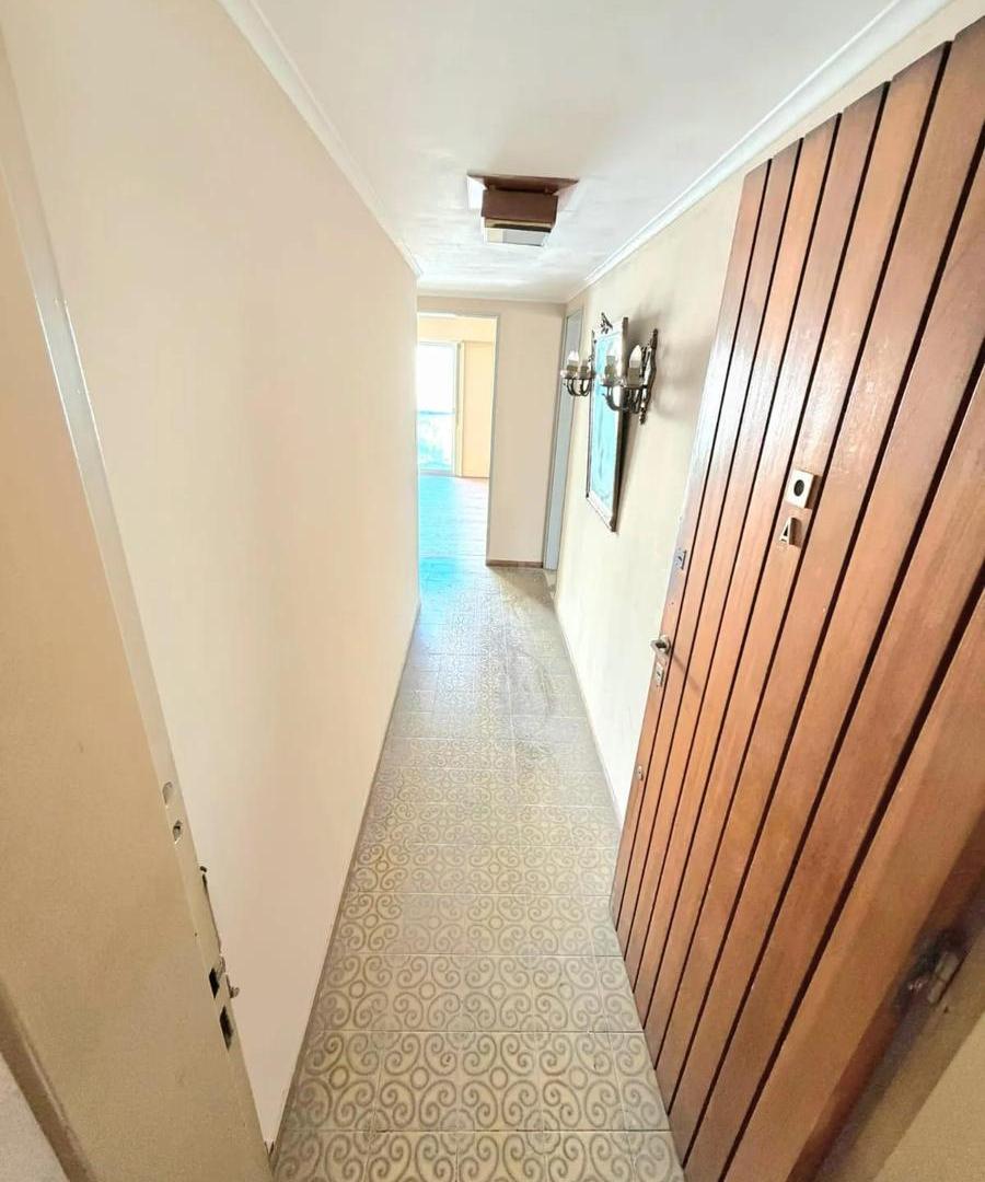 Foto de Dúplex en venta - 4 Dormitorios 3 Baños - Lomas de Zamora, imagen 4