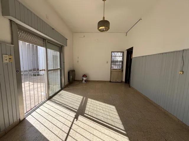 Foto de Casa en venta - 3 Dormitorios 1 Baño - San Antonio de Areco, imagen 3