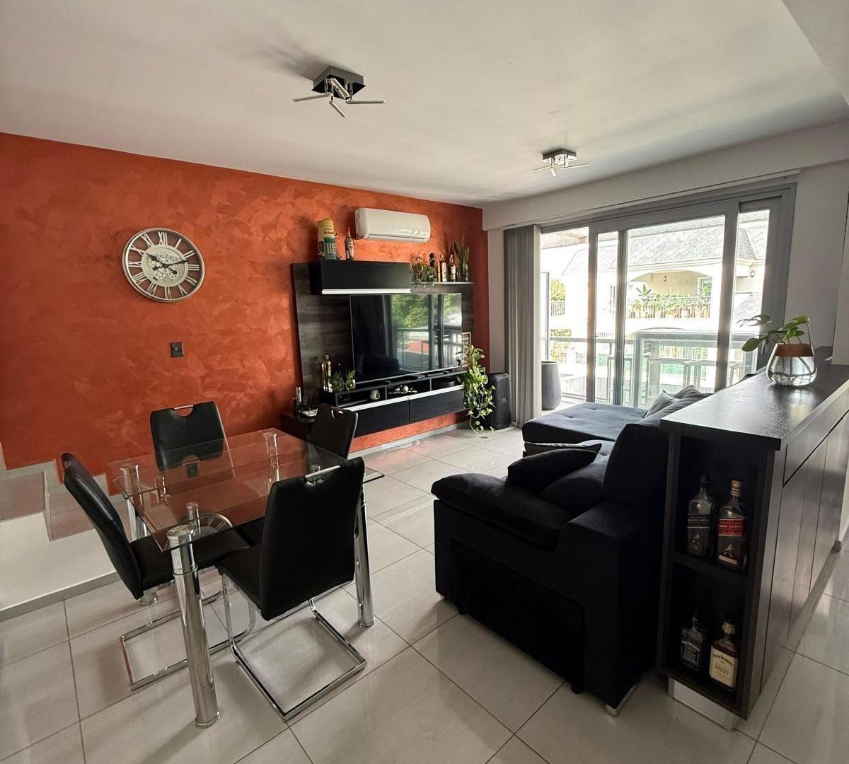 Departamento en venta - 1 Dormitorio 1 Baño - Almirante Brown
