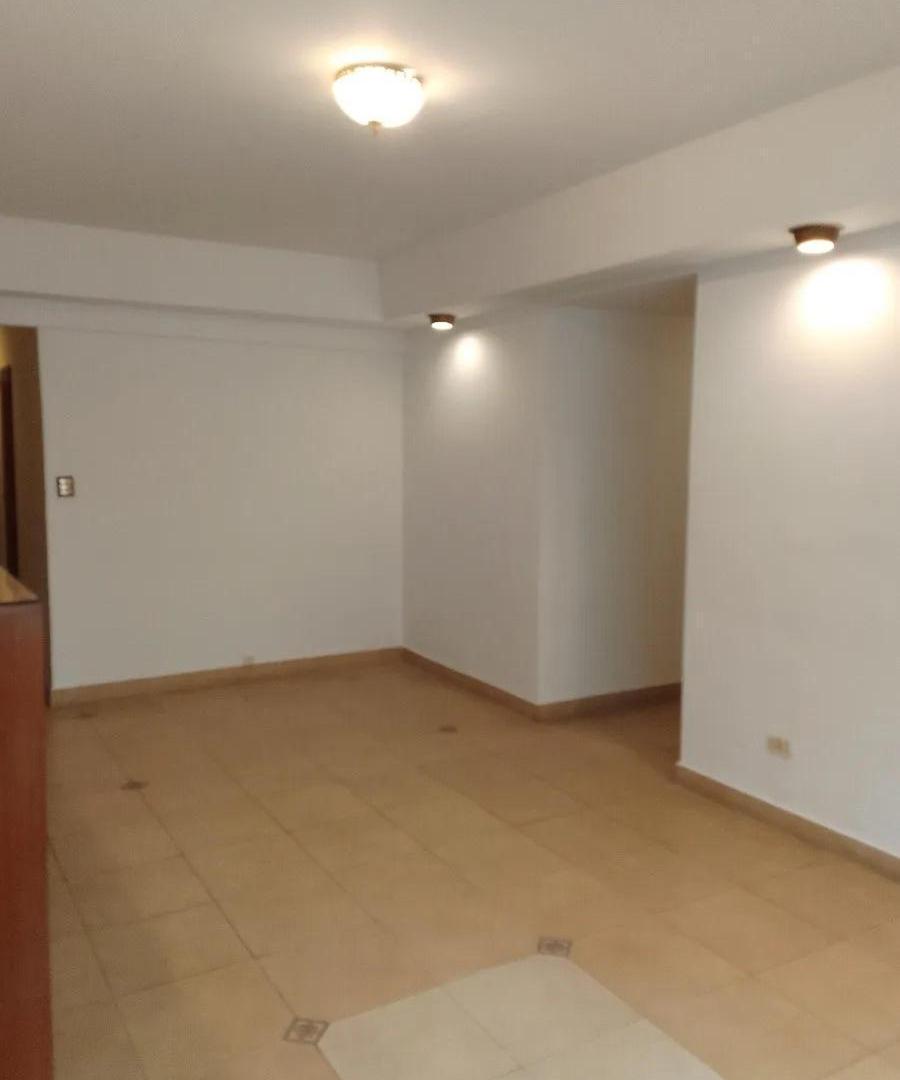 Departamento en venta - 3 Dormitorios 2 Baños - Flores