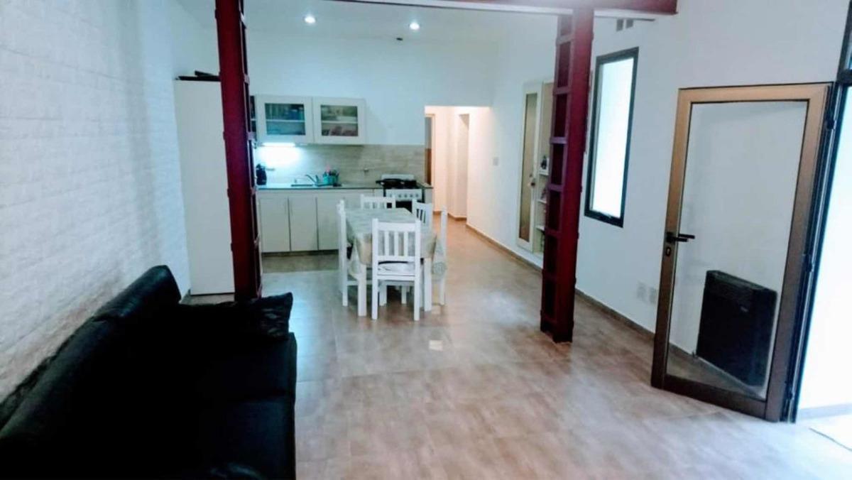 Casa en venta - 2 dormitorios 1 baño - 150mts2 - Junin