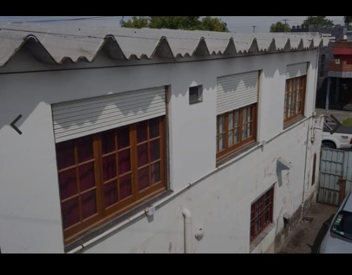Casa en venta - 4 Dormitorios 3 Baños - Mar del Plata