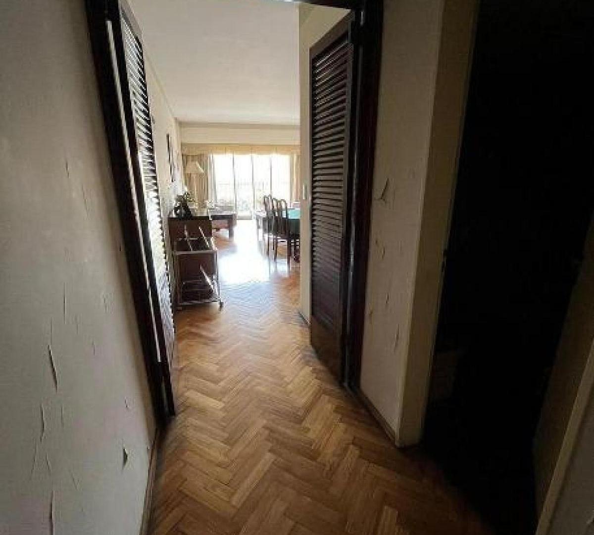 Departamento en venta - 3 Dormitorios 3 Baños - Cochera - 142Mts2 - Caballito