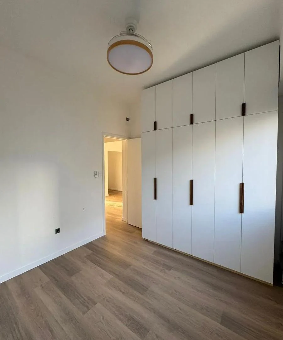 Foto de Departamento en alquiler - 2 Dormitorios 2 Baños - Barrio Norte, imagen 2