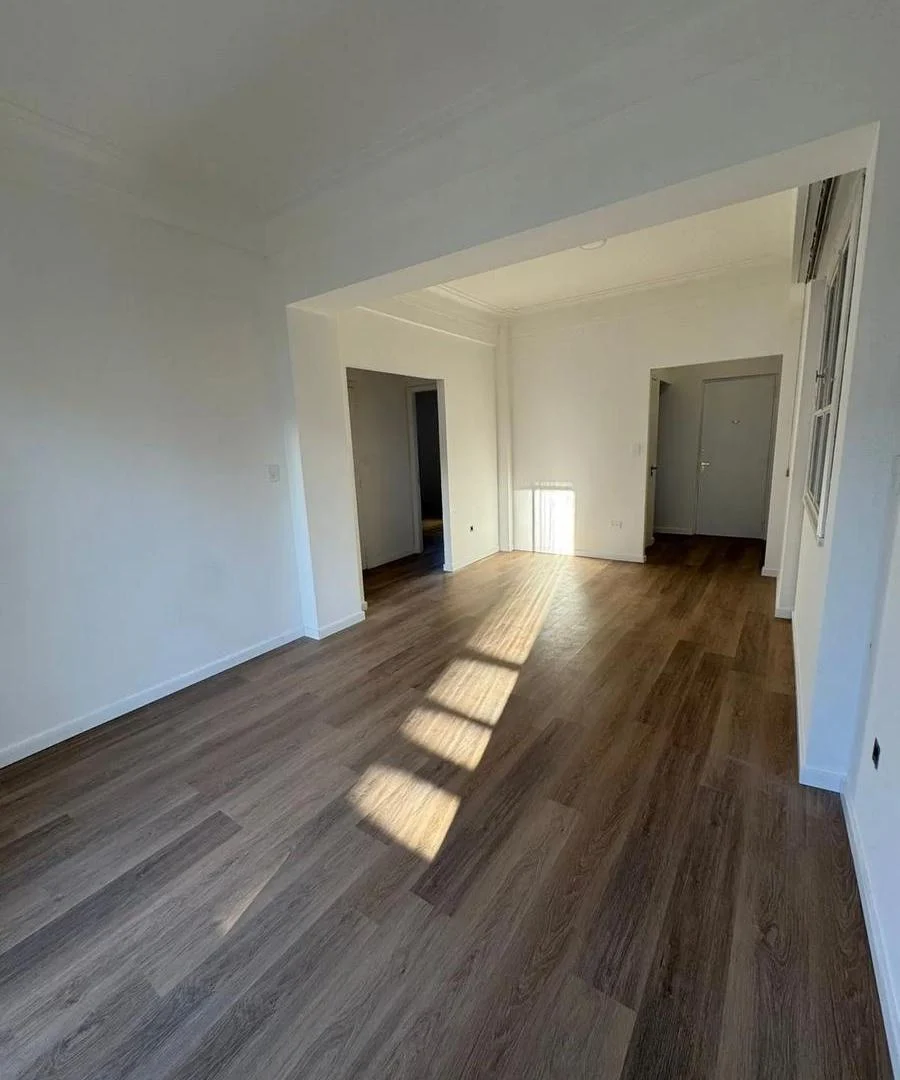 Foto de Departamento en alquiler - 2 Dormitorios 2 Baños - Barrio Norte, imagen 3