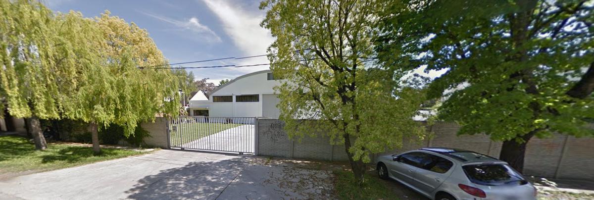 Depósito en venta - 3 Baños 10 Cocheras - 1800 mts2 - Manuel B Gonnet