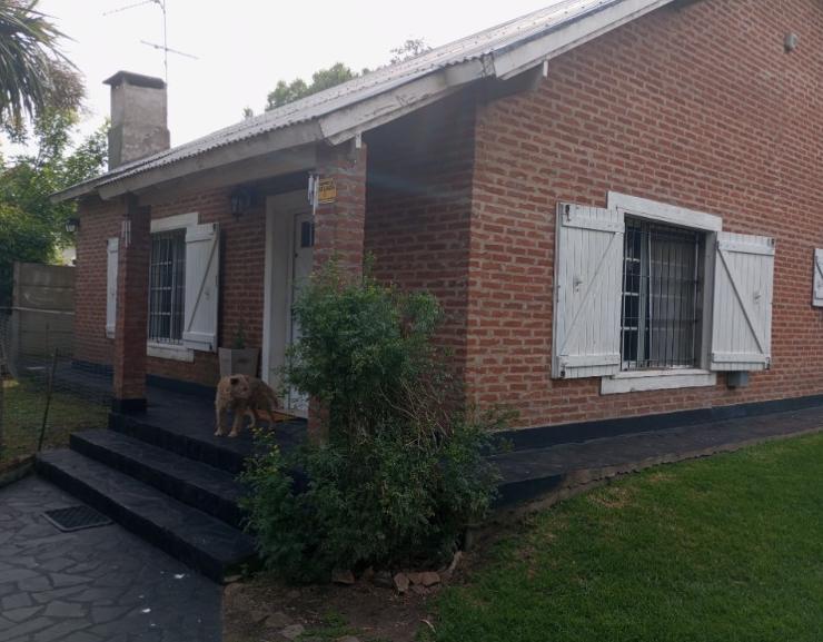Casa en venta - 2 Dormitorios 1 Baño - Mar del Plata