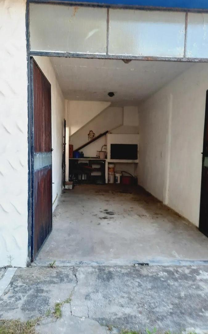 Casa en venta - 3 Dormitorios 1 Baño - Las Toninas
