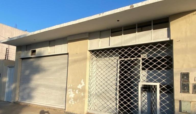 Edificio Comercial en venta - 2 Locales - Departamento - 200Mts2 - Merlo