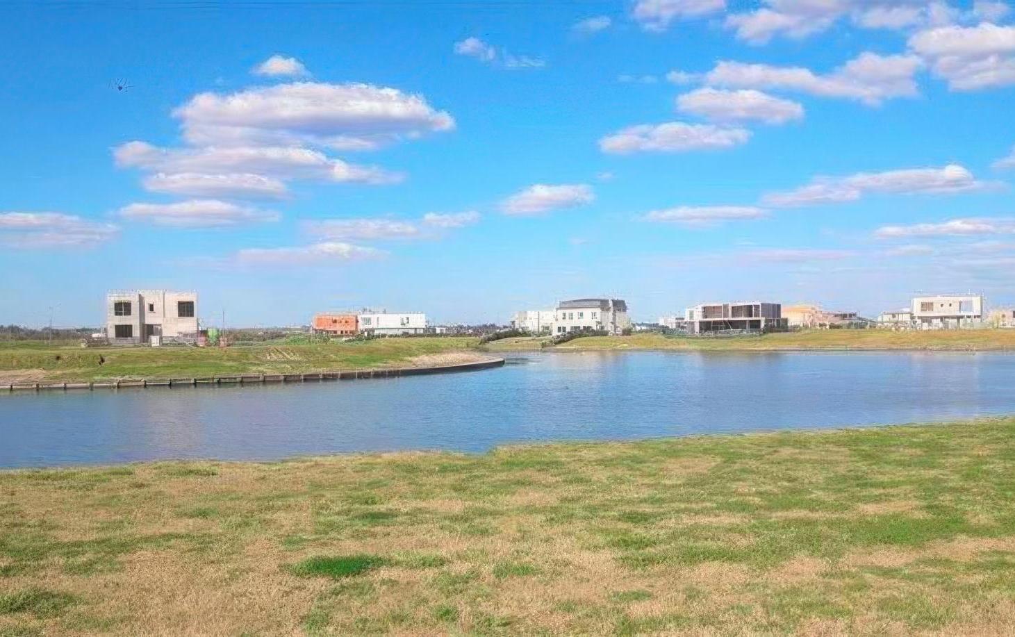 Terreno en venta - 964.39Mts2 - Puertos del Lago