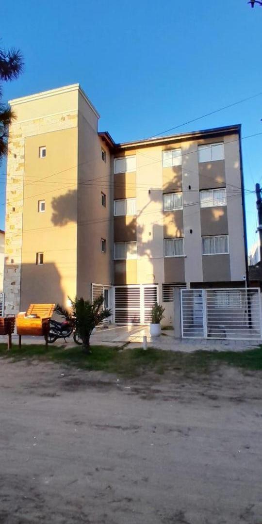 Departamento en venta - 2 Dormitorios 1 Baño - San Bernardo