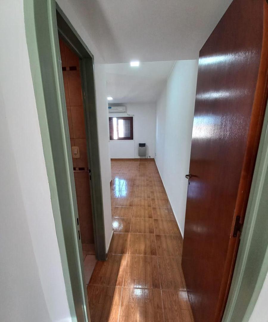 Dúplex en venta - 2 Dormitorios 2 Baños - San Carlos