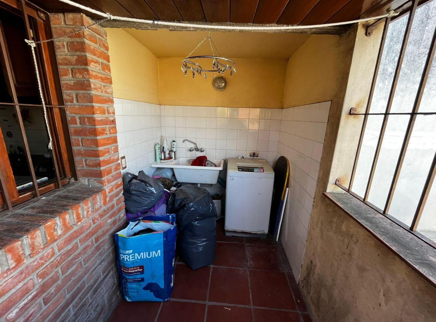 Foto de Departamento en venta - 4 Dormitorios 4 Baños - Local - Mar del Plata, imagen 5