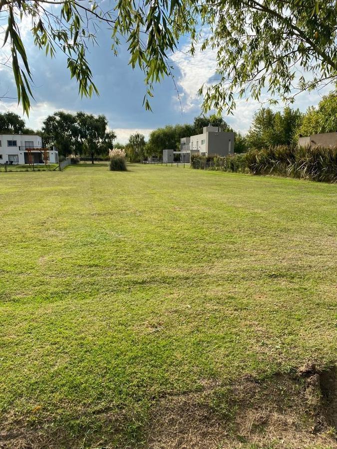 Terreno en venta - 1255mts2 - Harás del Sur ll, La Plata