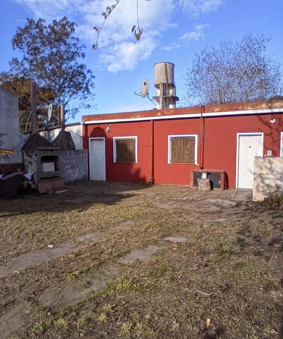 Departamento en venta - 4 Dormitorios 2 Baños - Mar de Ajó