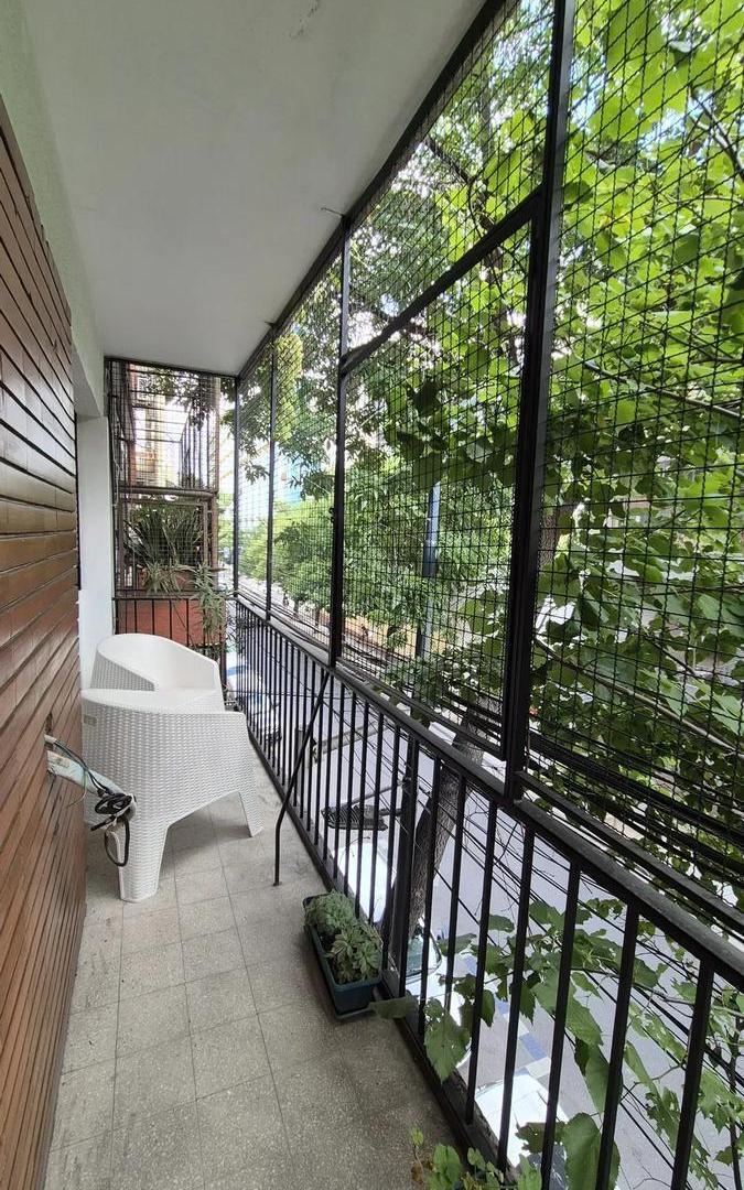 Departamento en venta - 4 Dormitorios 2 Baños - Caballito