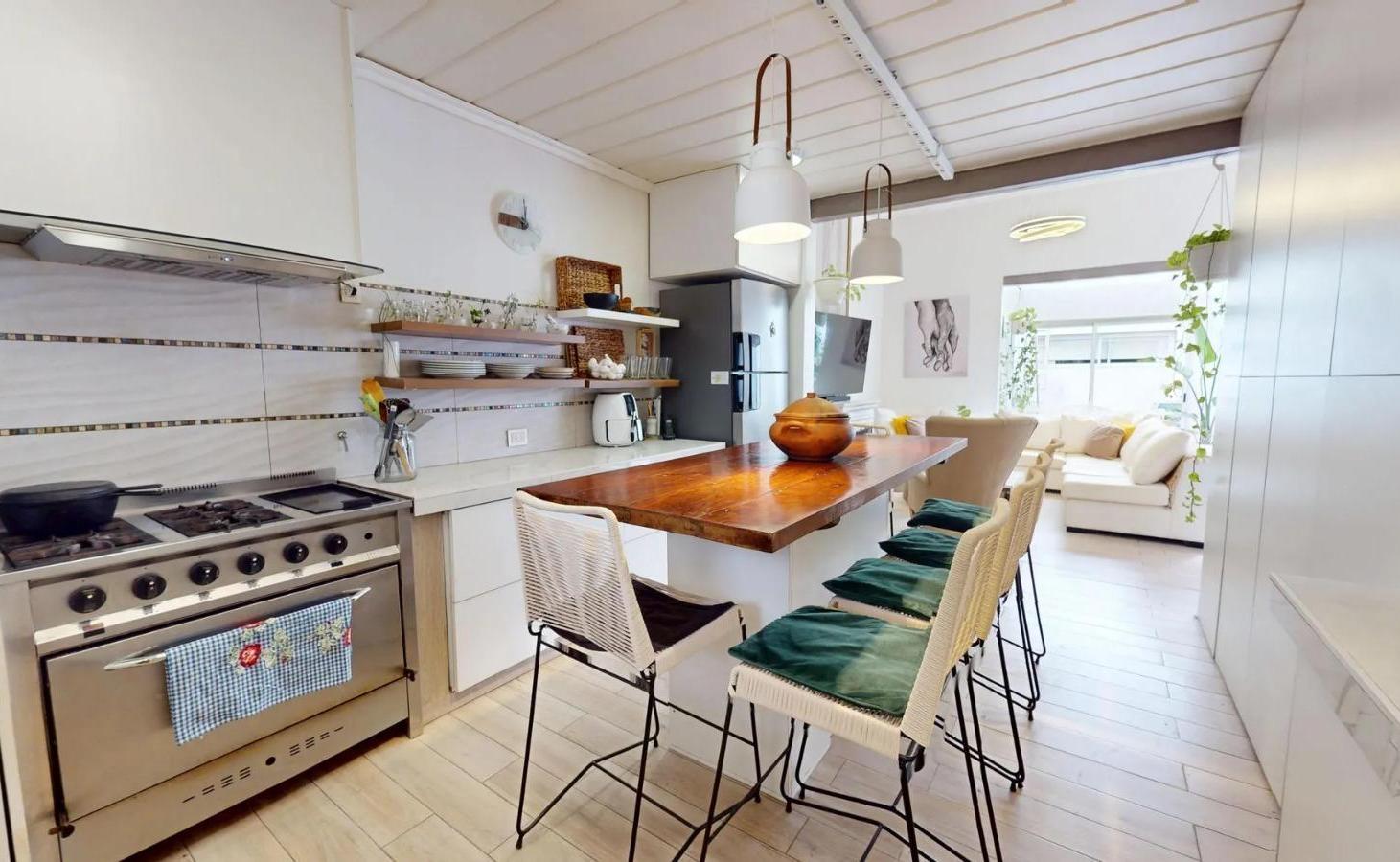 Foto de Casa en venta - 5 Dormitorios 6 Baños - Boedo, imagen 5