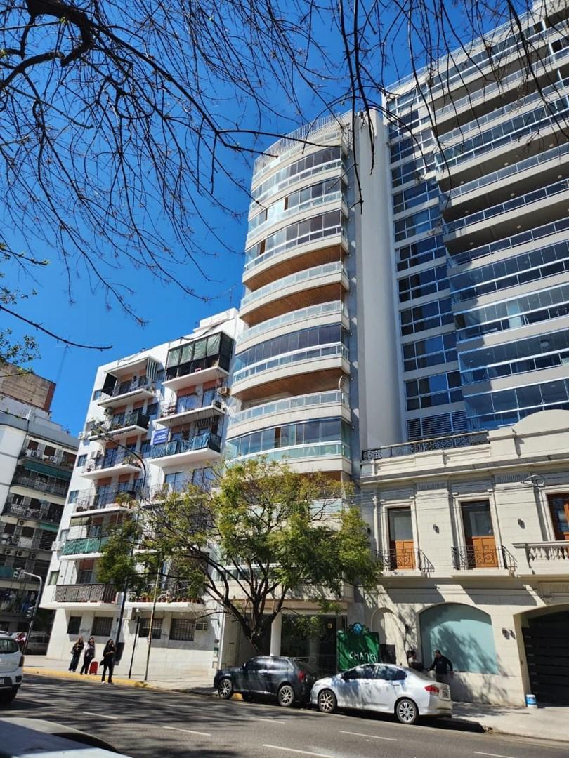 Departamento en venta - 3 Dormitorios 3 Baños - Flores
