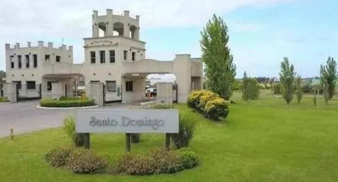 Terreno en venta - 717Mts2 - Club de Campo Santo Domingo, Presidente Perón