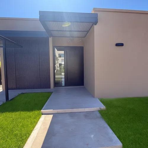 Casa en venta - 4 Dormitorios 4 Baños - Pilar