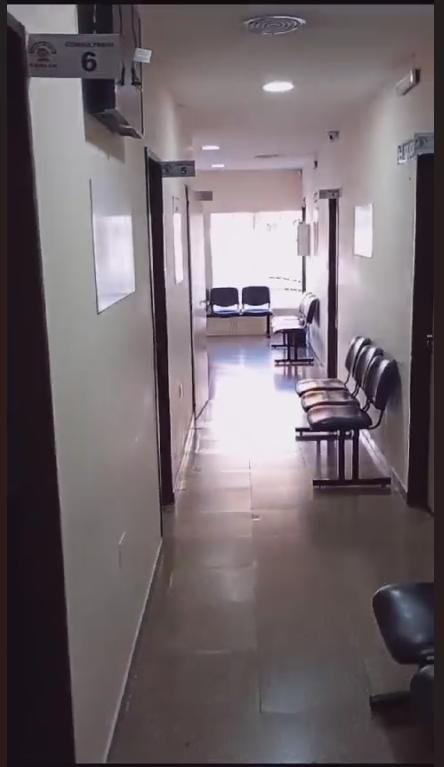 Local Comercial en alquiler - 6 Ambientes - Merlo