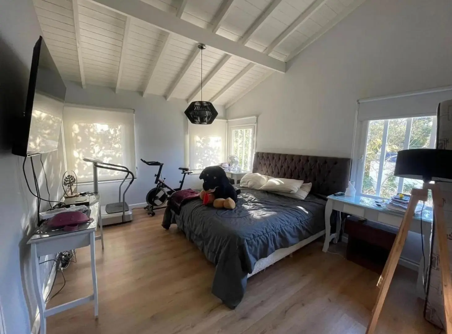 Casa en venta - 3 Dormitorios 2 Baños - Mar del Plata 5
