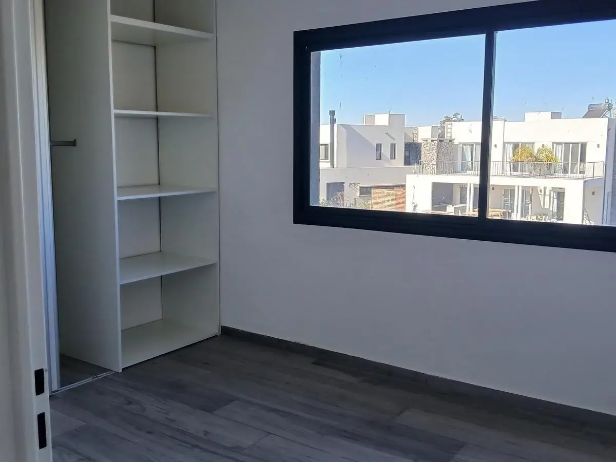 Casa en venta - 3 Dormitorios 3 Baños - Pilar 1