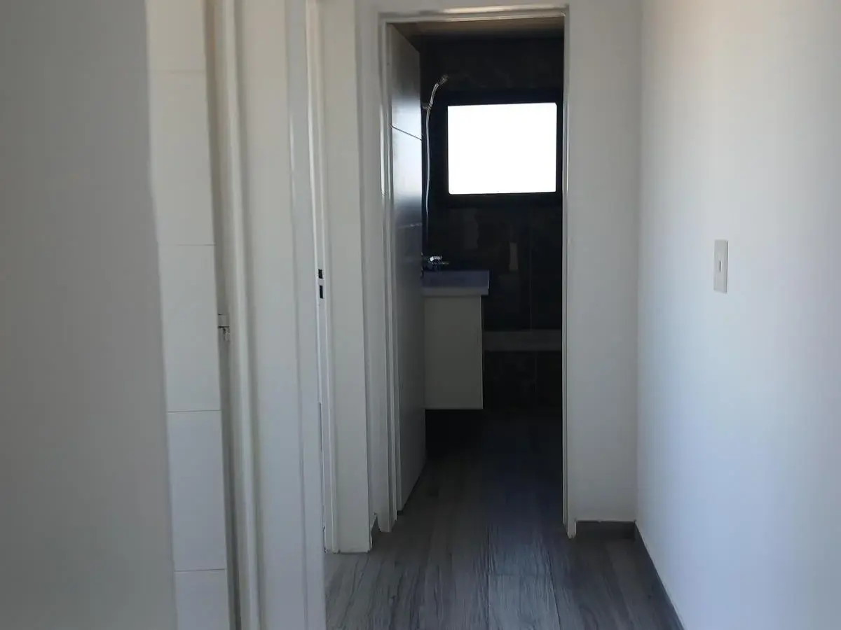 Casa en venta - 3 Dormitorios 3 Baños - Pilar 8
