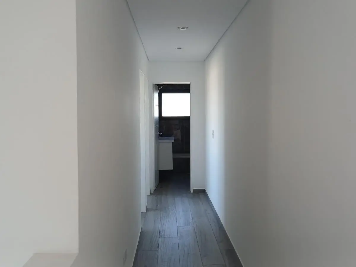 Casa en venta - 3 Dormitorios 3 Baños - Pilar 5