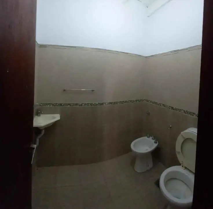 Casa en venta - 3 Dormitorios 1 Baño - La Plata 5