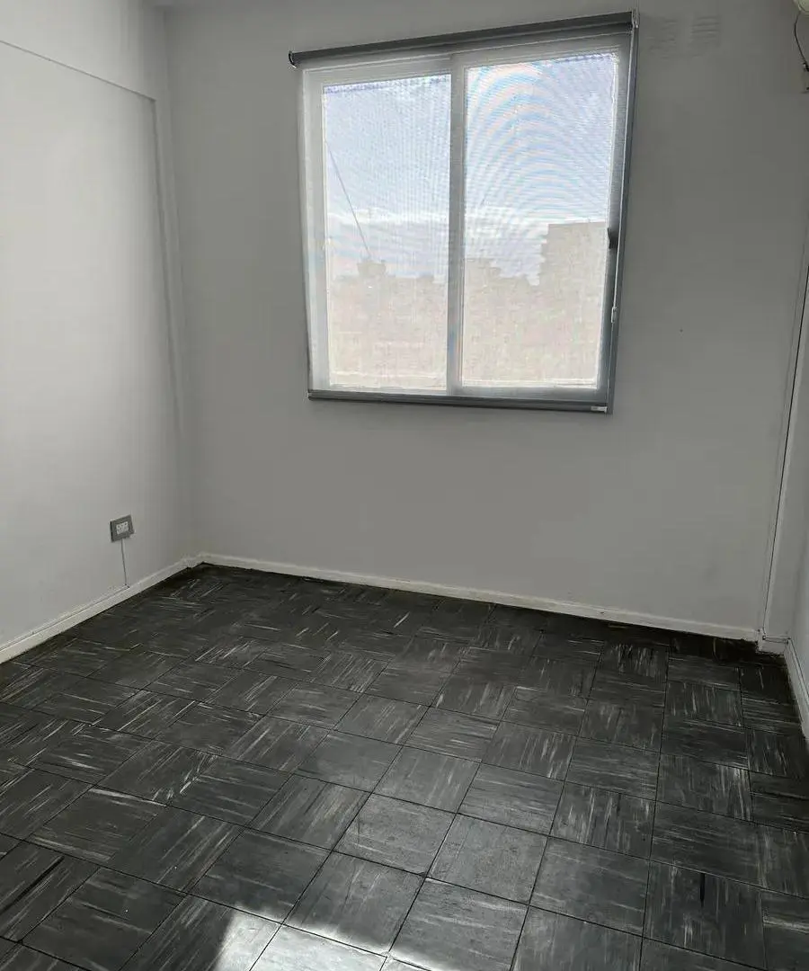 Oficina Comercial en venta - 2 Ambientes - Balvanera 8