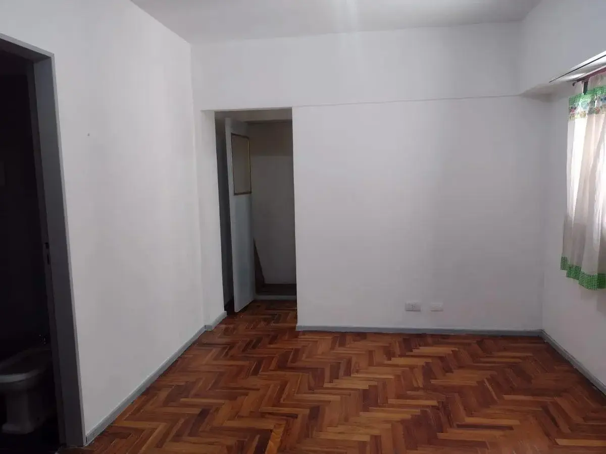 Departamento Monoambiente en alquiler - 1 Baño - San Cristóbal 3