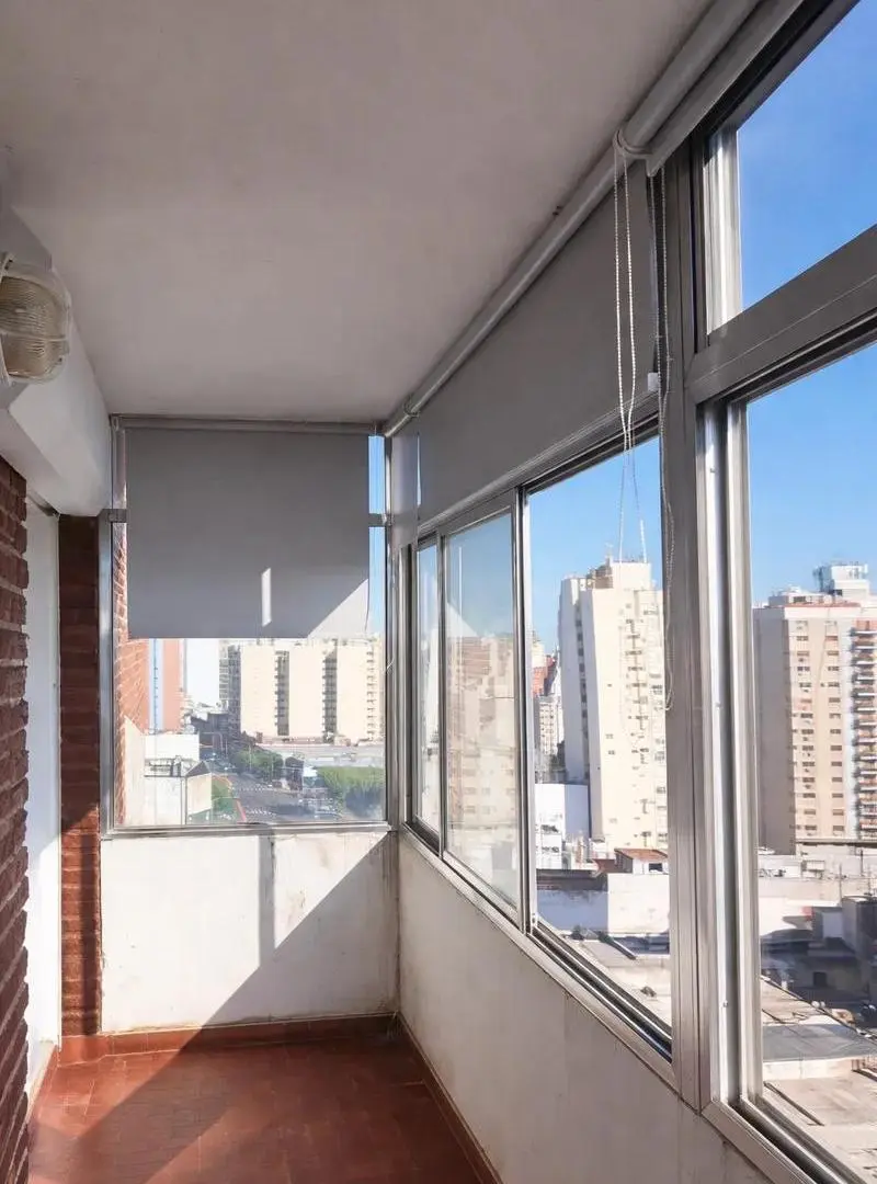 Departamento en alquiler - 1 Dormitorio 1 Baño - Avellaneda 2