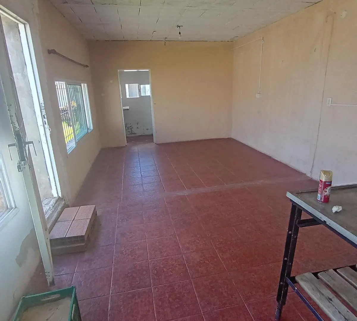 Casa en venta - 4 Dormitorios 2 Baños - San Nicolás 4