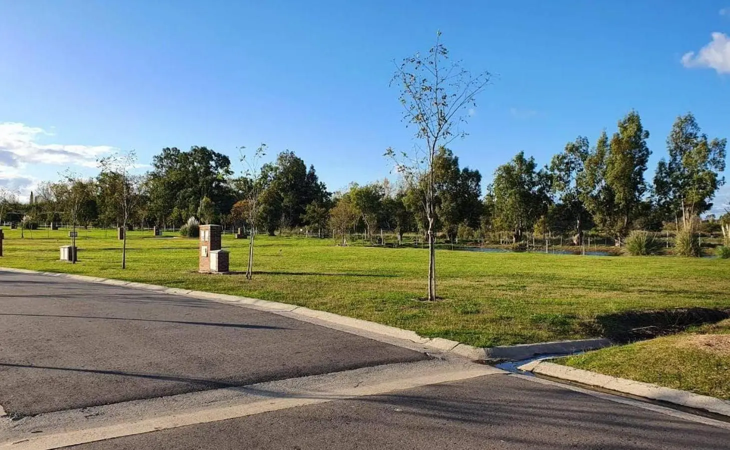 Terreno en venta - 550Mts2 - Santa Emilia, Pilar 4