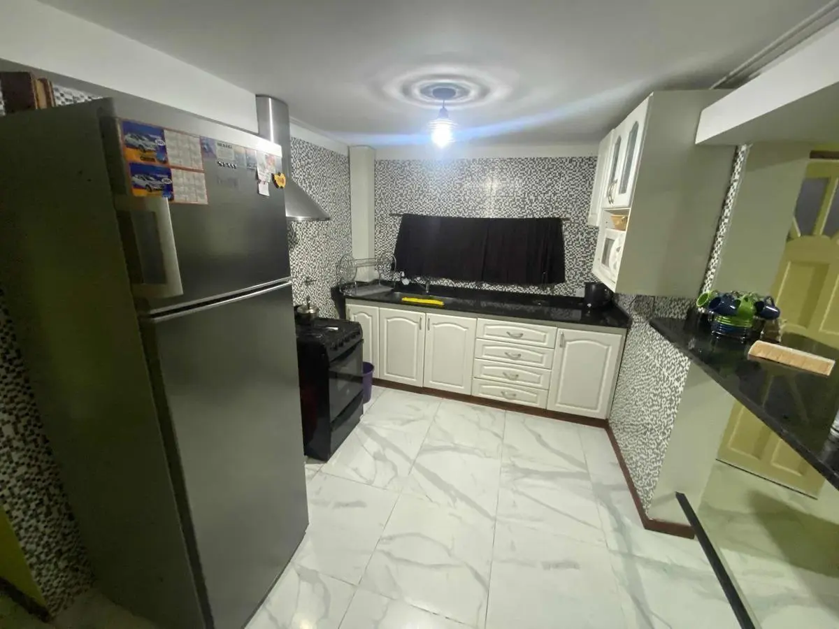 Casa en venta - 3 dormitorios 2 baños - 150mts2 - Miramar 4