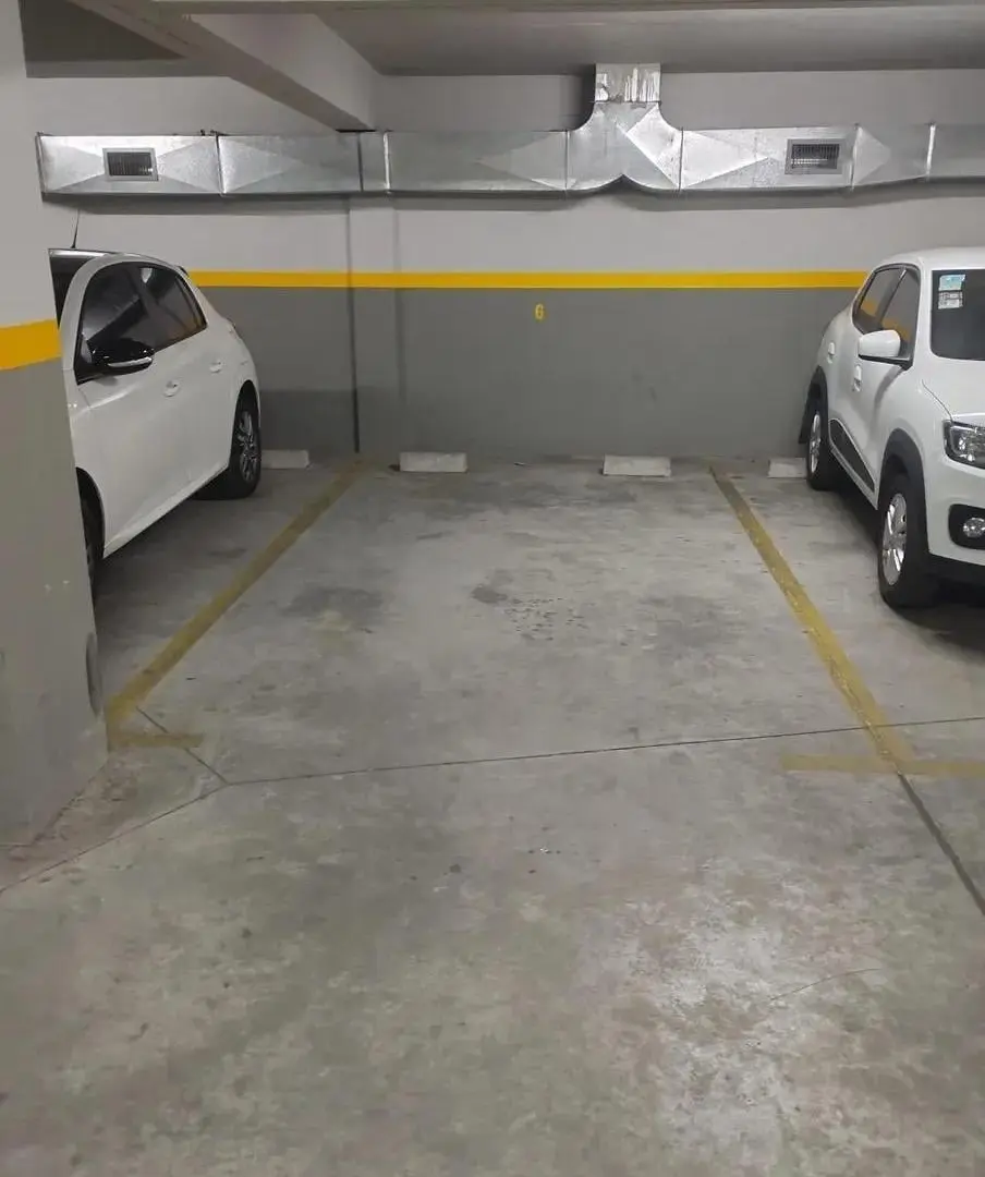 Cochera en venta - 18mts2 - San Telmo 2
